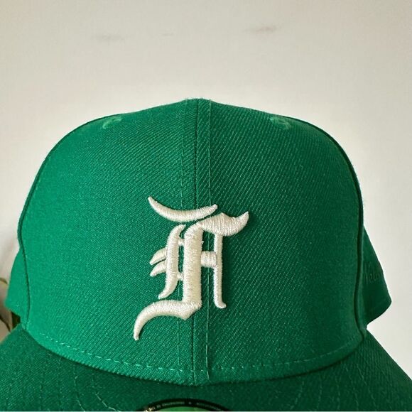 NWT Fear of God The Essentials NEW ERA 59Fifty Cap - Seattle Mariners - Picture 5 of 10